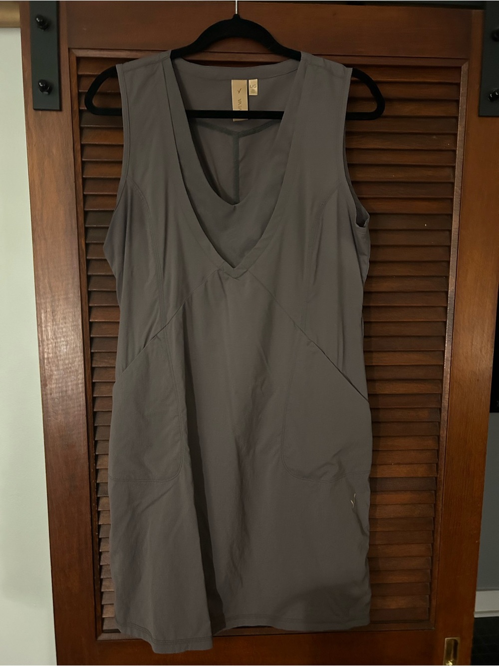 Indyeva Indygena Womens Liike V Dress Sz large Gray Nylon Hiking Athleisure